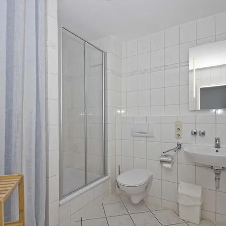 Haus Strandeck Ferienwohnung 19 Mit Sauna- Und Schwimmbadnutzung Im Ahoi Sellin * Goehren (Ruegen)